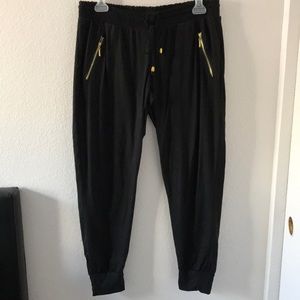 Maternity jogger pants